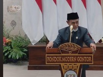 Profil Pimpinan Gontor KH Hasan Abdullah Sahal
