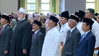 Prabowo Hadiri 100 Tahun Ponpes Gontor di Jatim