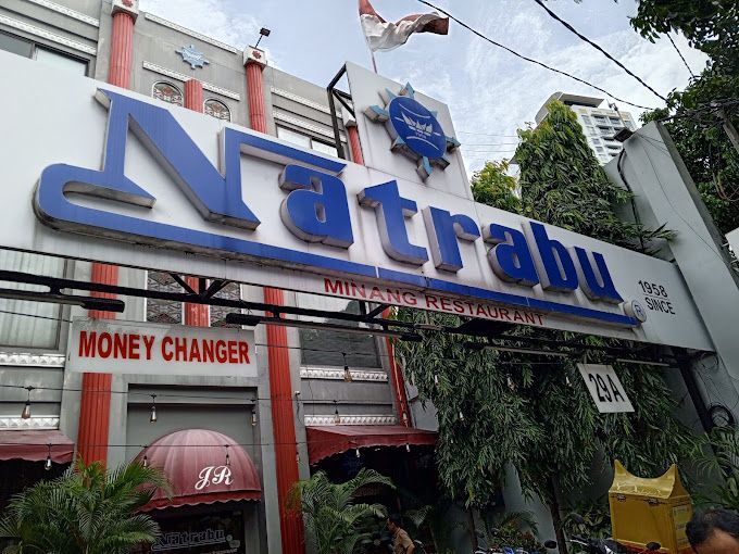 RM Natrabu, Jalan Sabang, Jakarta Pusat.