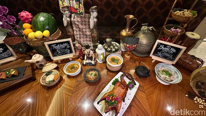 Sajian 7 Spice Routes: A Culinary Journey Across Asia di The Trans Luxury Hotel Bandung