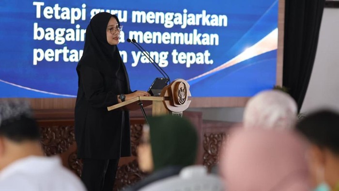 Seminar pendidikan di Banyuwangi