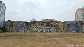Intip Stadion Taman Sari Dikelilingi Bangunan Tua, Vibes Brasil Banget