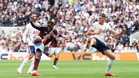 Aston Villa Akhirnya Menang, Tottenham Lanjut Puasa
