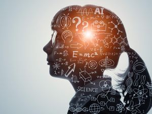 Menelisik Akar Masalah Penggunaan AI di Pendidikan: Digitalisasi hingga Tren
