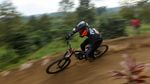 Aksi Sengit Pebalap di Gantasan Bike Park Banyuwangi