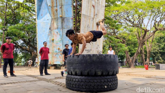 Komunitas Parkour Bandung