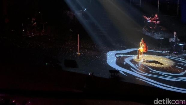 Konser Tiffany Young di Jakarta Konser Tiffany Young di Jakarta