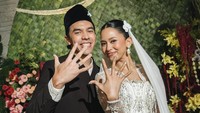 Mario Caesar Personel NPD Nikahi Givina Lukita Adik Uus