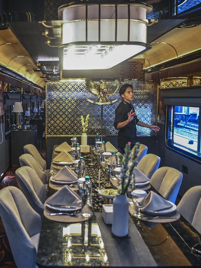 Menengok Interior KA Nusantara Explorer, Kereta Wisata Relasi Bandung-Jakarta