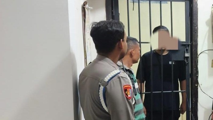 Oknum Bripda SAS dipatsus di Propam Polres Asahan (dok. Humas Polres Asahan)