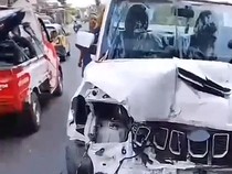 Pelajaran dari Fortuner Tabrak Pikap Kopdes Sampai Ringsek