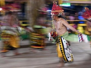 Isi Mantra Merangin untuk Meminta Izin Roh Leluhur Sebelum Erau
