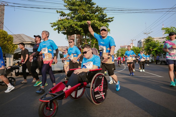 Ribuan Peserta Ramaikan Bank Jateng Friendship Run di Semarang