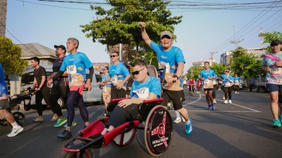 1.100 Pelari Ramaikan Bank Jateng Friendship Run di Semarang