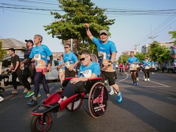 1.100 Pelari Ramaikan Bank Jateng Friendship Run di Semarang