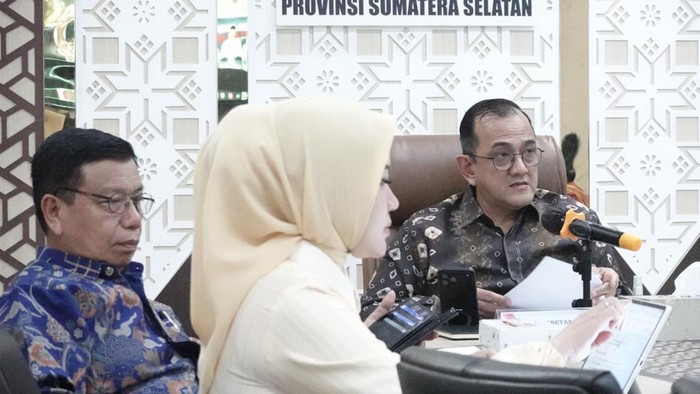Sekretaris Daerah Provinsi Sumatera Selatan Edward Candra