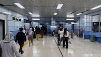 Sempat Diberlakukan Buka-Tutup, Stasiun Juanda Kembali Beroperasi Normal