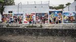 Warna-Warni Mural Hidupkan Bantaran Sungai di Pecinan Semarang