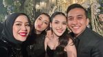 Resepsi Andre Taulany dan Amanda Rigby, Intimate Dihadiri Sahabat Artis