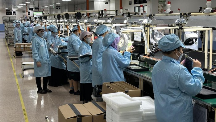 Fasilitas produksi perangkat ASUS di PT Sat Nusa Persada Tbk (SatNusa), Batam, Kepulauan Riau.