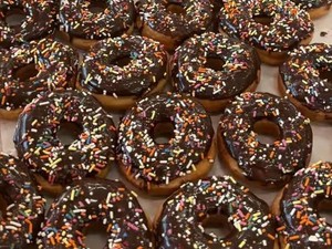 Auto Panik! Niat Pesan 60 Donat, Gegara Salah Pencet Malah Jadi 6.000