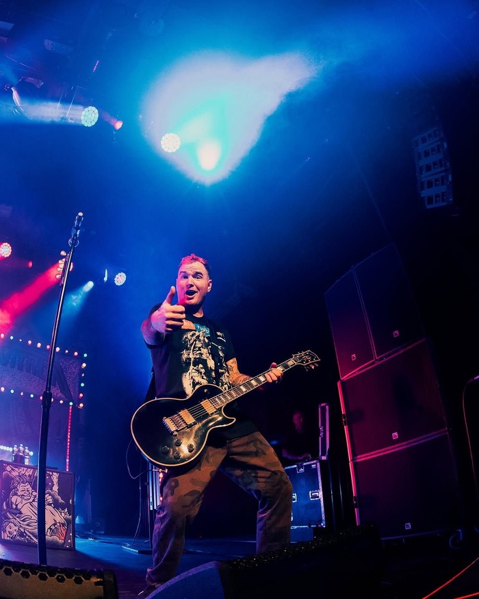 Chad Gilbert, gitaris New Found Glory, meninggal dunia.