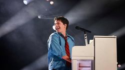 Charlie Puth Tanpa Sebab Batalkan Jadwal Konser di Australia dan NZ