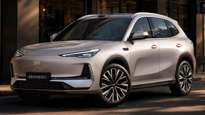 Geely EX5 facelift
