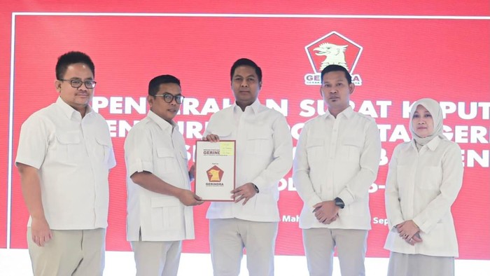 Gubernur Banten Andra Soni dan Ketua DPC Partai Gerindra Pandeglang, Rifky Hermiansyah (dok. istimewa)