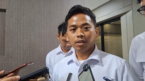 Korwil BGN Mataram, Isnan Purnama, saat diwawancarai, Senin (21/9/2026). (Nathea Citra/detikBali)