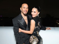 Kim Kardashian Pilih Single 5 Tahun, Kini Jatuh Cinta pada Lewis Hamilton