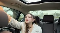 Meisita mengatakan mantannya ini datang gak cuma obral janji, tapi mengajak nikah, ketemu orang tua, mengurus surat hingga mas kawin. Semua terlihat serius, tapi ternyata Meisita yang bayar. Foto: Instagram @meisitalomania