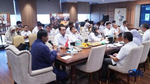 Menteri PKP Maruarar Sirait dalam evaluasi publik, Senin (21/9/2026). (CNBC Indonesia/Ferry Sandi) Menteri PKP Maruarar Sirait dalam evaluasi publik, Senin (21/9/2026). (CNBC Indonesia/Ferry Sandi)