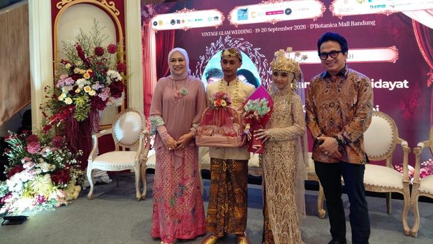 Nikah Bersama yang digelar Perkumpulan Bumi Alumni (PBA) Nikah Bersama yang digelar Perkumpulan Bumi Alumni (PBA)