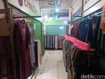 Pembeli Pasar Pondok Labu Tinggal Hitungan Jari, Pedagang Terlilit Utang