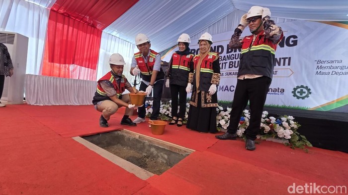 Peletakan batu pertama pembangunan RSIA Bumi Jayanti di Palabuhanratu