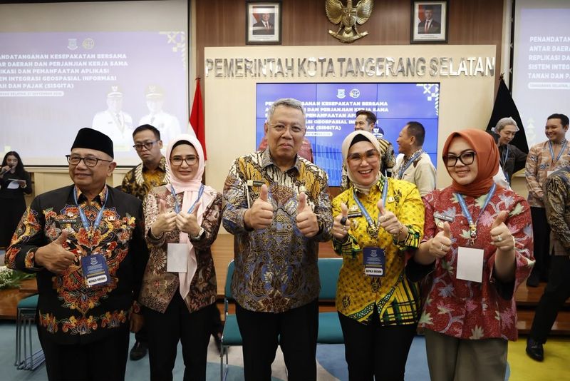 Pemkot Kendari, Siska Karina Imran meneken kerjasama dengan Pemkot Tangerang Selatan. (Dok. Istimewa) Pemkot Kendari, Siska Karina Imran meneken kerjasama dengan Pemkot Tangerang Selatan.