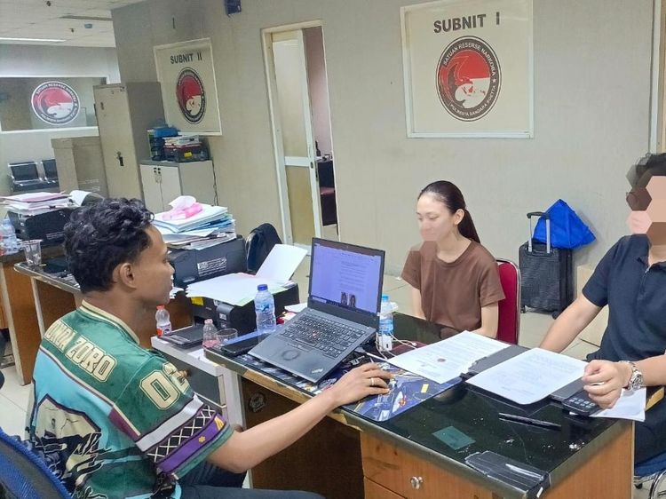 Jule Ditangkap Polisi, Andre Taulany Nikah Lagi