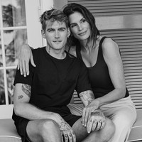 Foto: Kebersamaan Cindy Crawford dan Putranya yang Meninggal di Usia 27