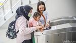 Promo Rp8, Warga Ramai Jajal Rute Baru LRT ke Manggarai