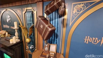 Hadir di Empat Kota Pop-Up Bus ini menyambangi Jakarta, Semarang, Bandung, dan Surabaya untuk mengajak penggemar merasakan pengalaman bertema dunia sihir Harry Potter. Foto: Adi FR/detikINET