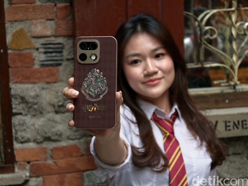 Realme 16 Pro Harry Potter Edition