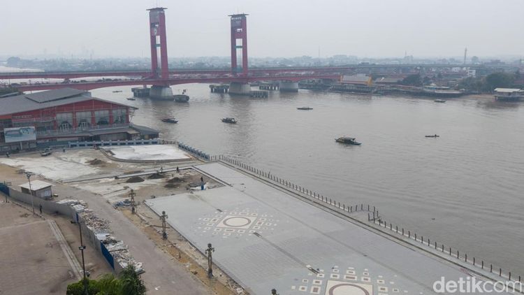 Pelataran Benteng Kuto Besak Dipercantik, Revitalisasi Habiskan Rp9,9 Miliar