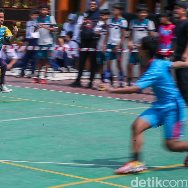 Siswa Adu Ketangkasan di Kejuaraan Hadang