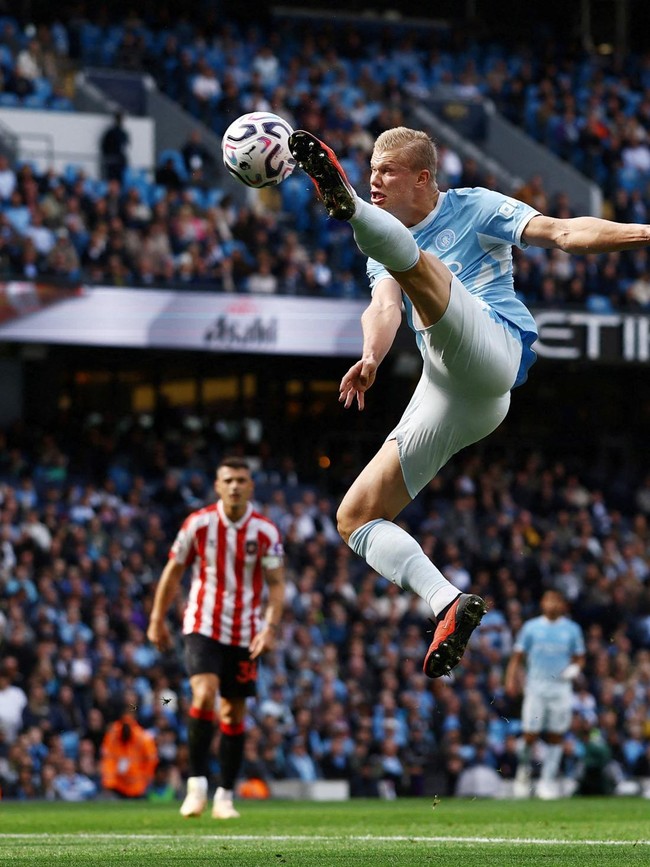 Haaland Cetak Rekor Baru, Semua Tim Premiere League Dibobol!