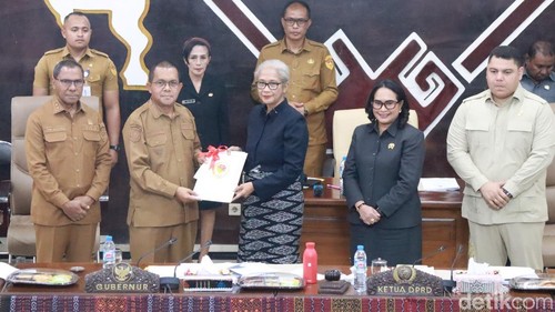 Suasana saat paripurna berlangsung di Kantor DPRD NTT, pada Senin (21/9/2026).