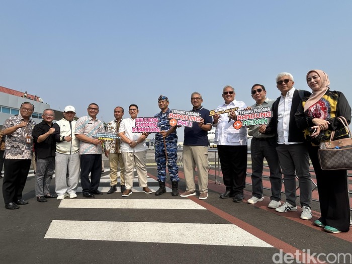 Super Air Jet Mendarat di Bandung