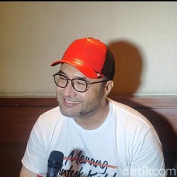 Surya Saputra Rela Gak Tidur 24 Jam demi Film Menang untuk Kalah