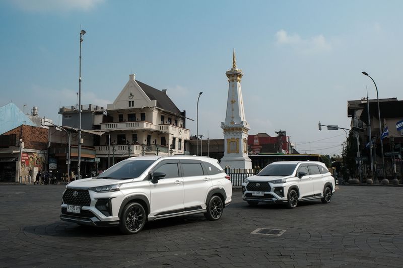 Toyota Veloz Hybrid di Yogyakarta