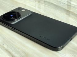 Unboxing Vivo X500 di China, Kamera Canggih untuk Pengalaman Setara Pro